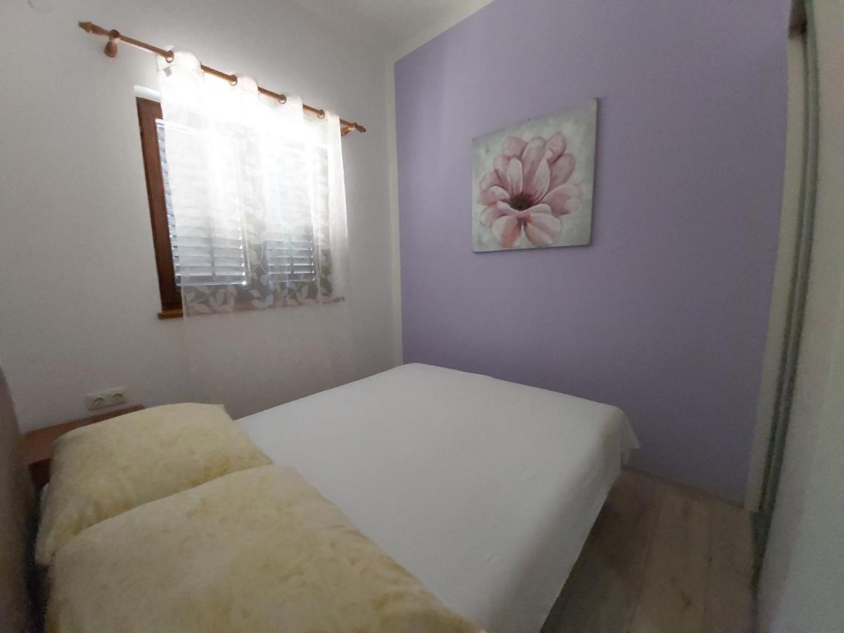 Apartments Ratka Затон Екстер'єр фото